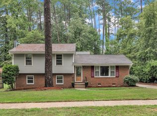3205 Arrowwood Dr, Raleigh, NC 27604