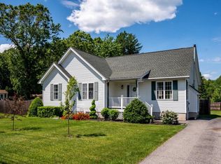 109 Railroad Ave, Seabrook, NH 03874