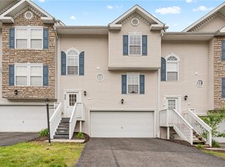 223 Mountain Dr, Carnegie, PA 15106