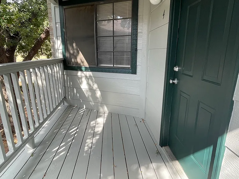 299 Billie Dr #4 — Photo 9