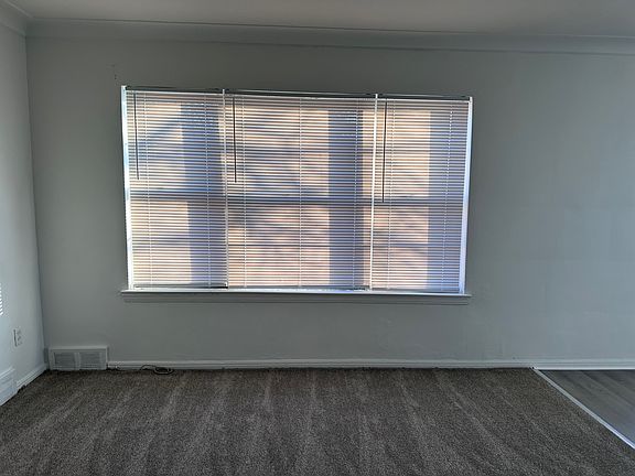 5th image of 21201 Kingsville St APT 201