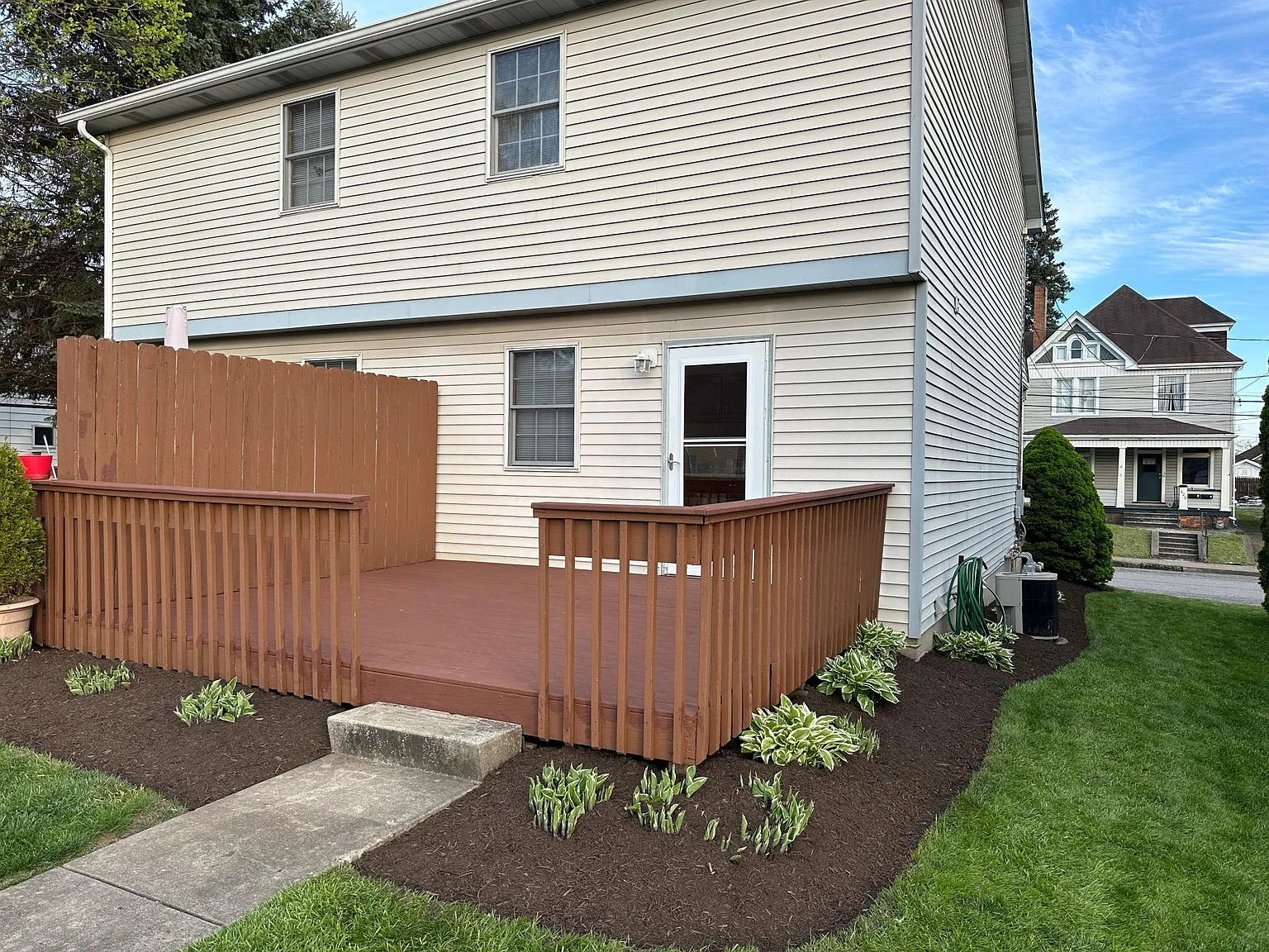 2 bed, 1.5 bath, 1200 sqft, $1,195 — Photo 3