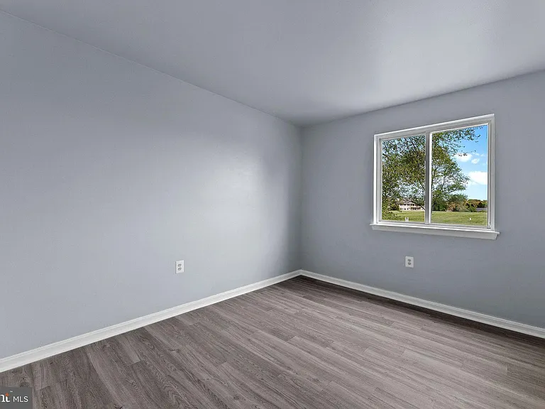 8145 Community Dr — Photo 30