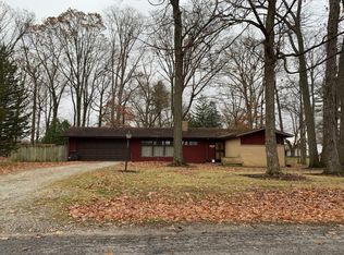 5819 Westhills Rd, Fort Wayne, IN 46804