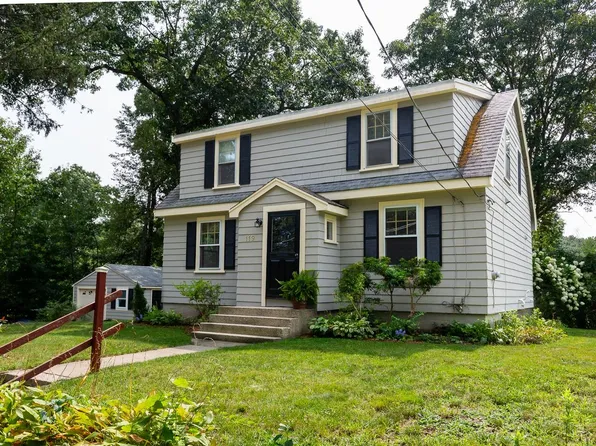 119 Forrest Street, Plaistow, NH 03865