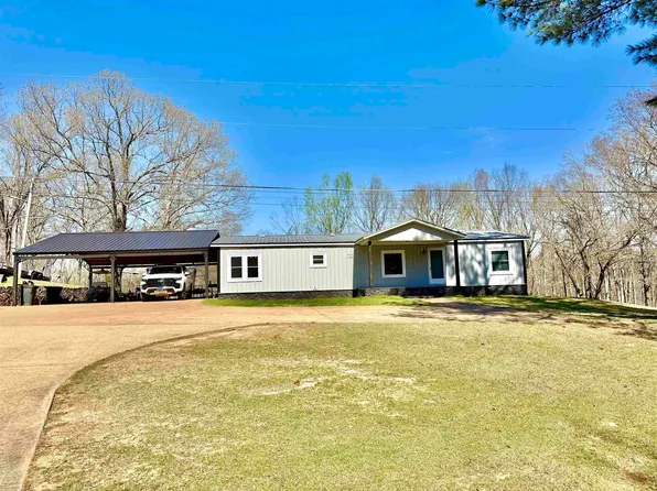 330 Post Office Rd, Michie, TN 38357