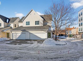 2433 Columbus Ct, Minneapolis, MN 55404