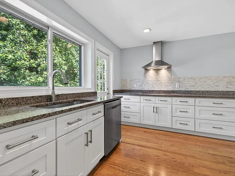 23017 Timber Creek Ln — Photo 33