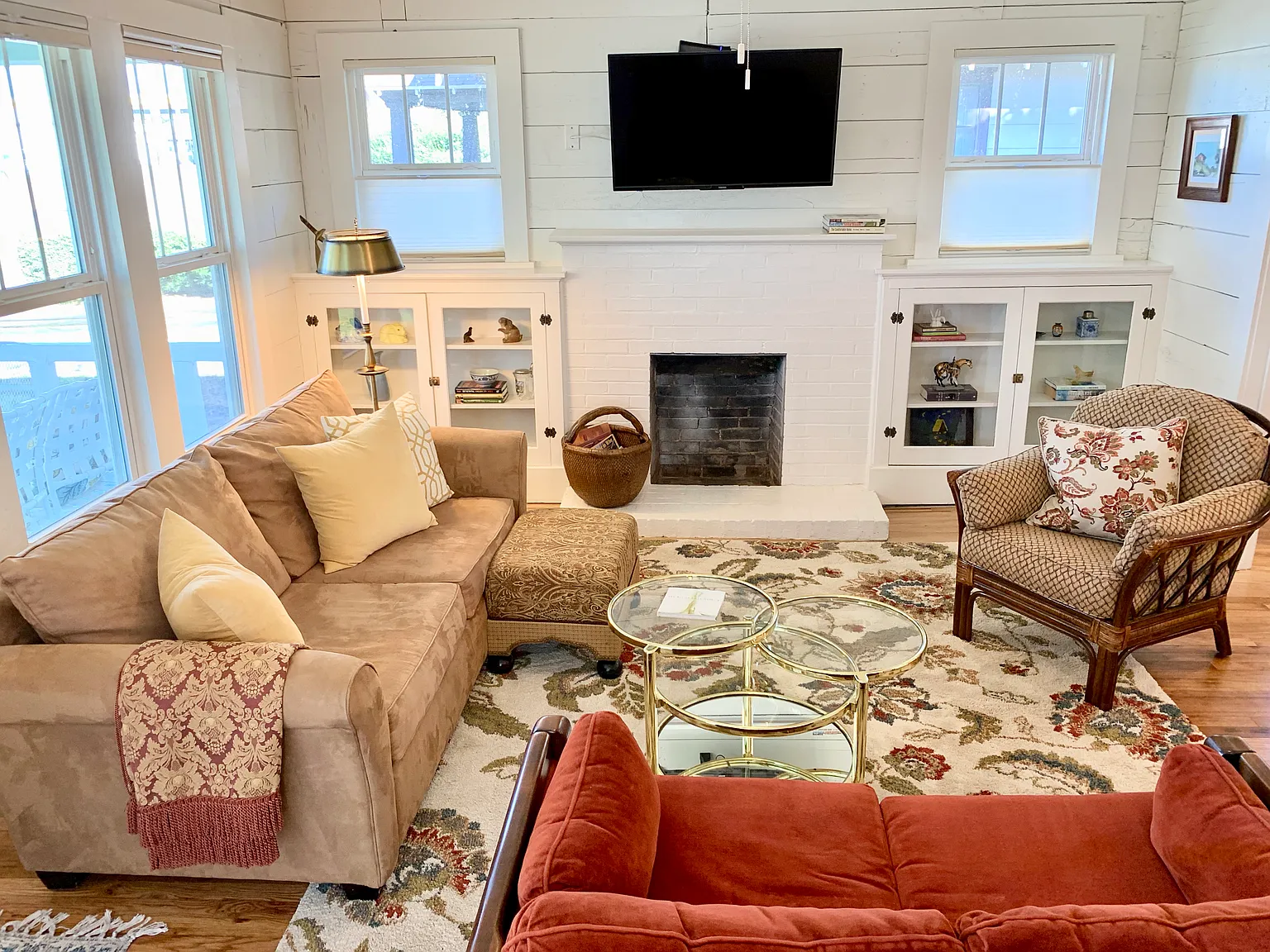 2 bed, $3,000 — Photo 3