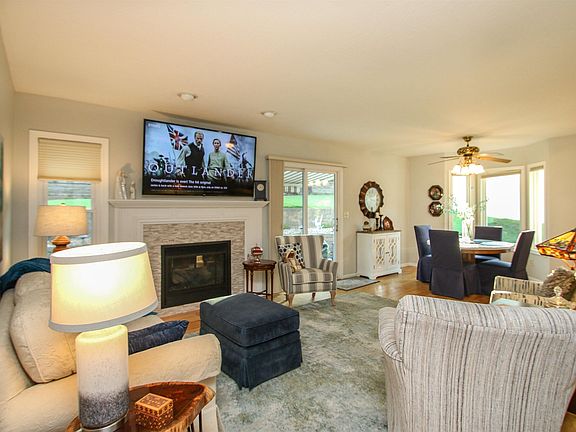 5th image of 2432 Pueblo Dr