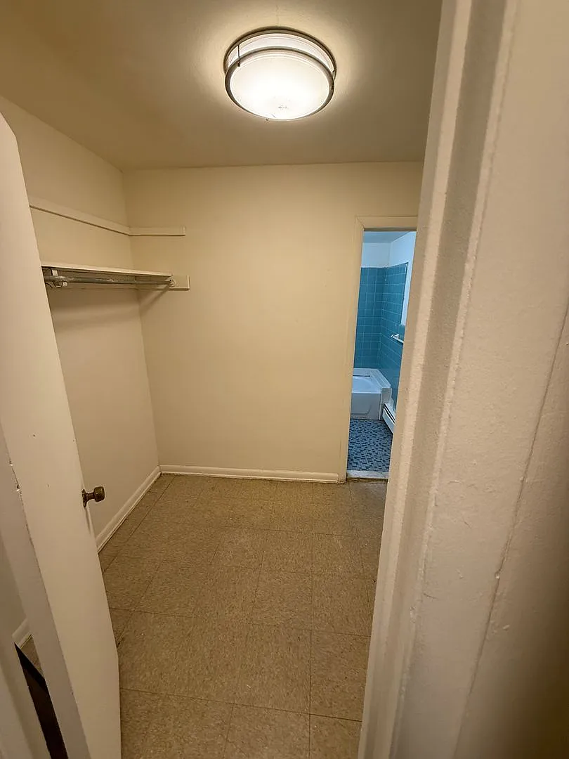 Treeview Residences — Photo 3