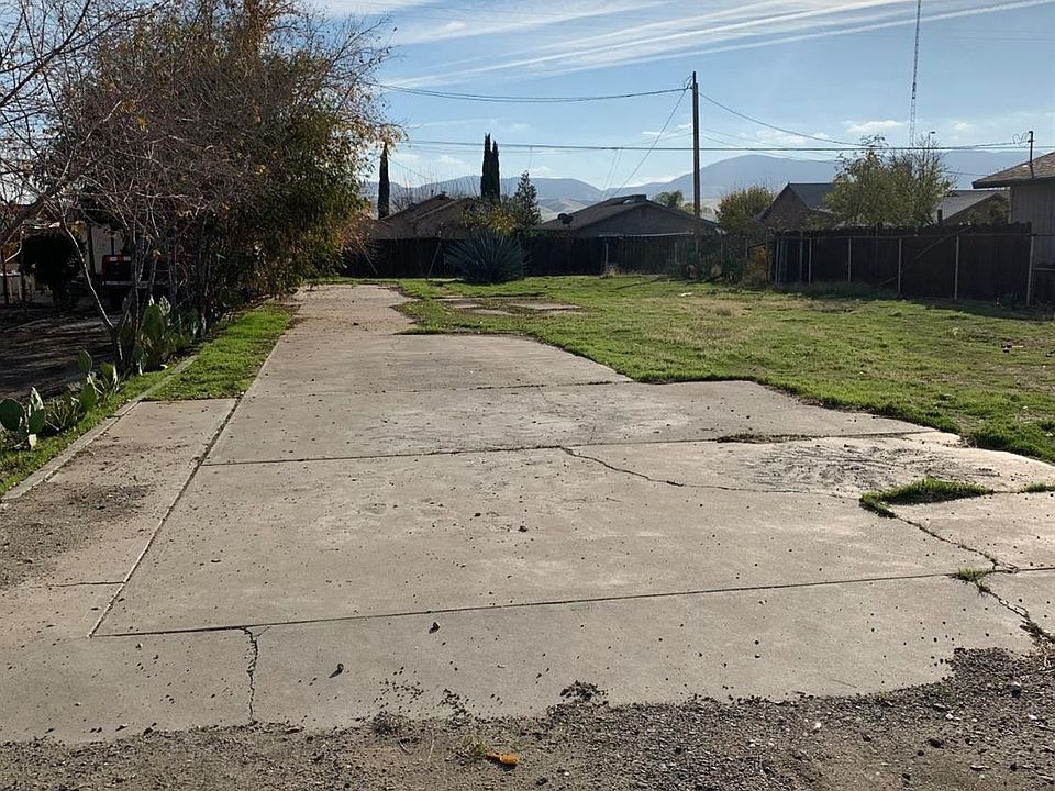 1st image of 408 W Stanislaus St