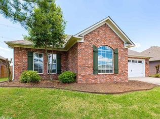 155 Four Winds Dr, Conway, AR 72034