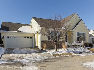 3824 127th St, Urbandale, IA 50323