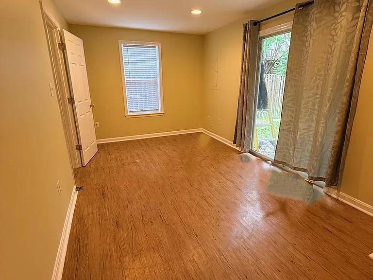 45027 Fellowship Sq — Photo 36