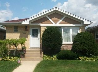 8146 W Addison St, Chicago, IL 60634