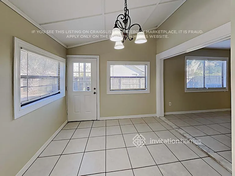 9809 Tattersall Ave — Photo 8
