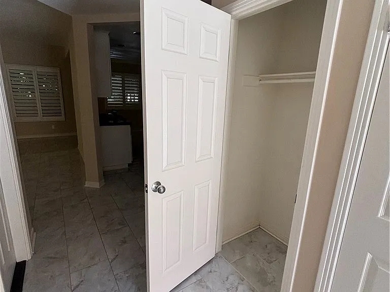 5200 White Oak Ave #36 — Photo 16