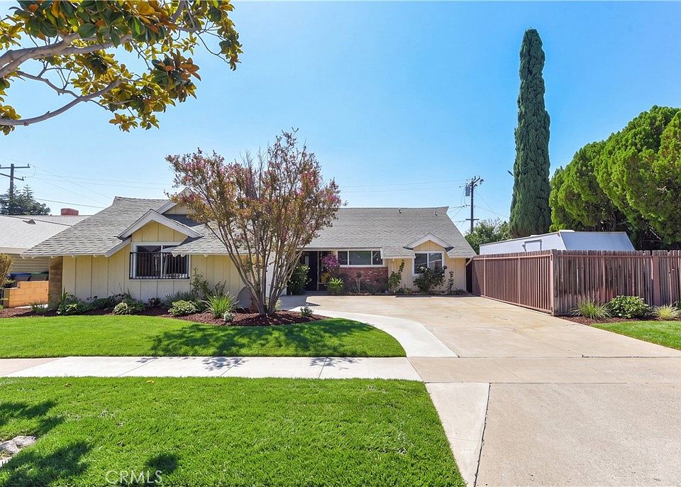 1st image of 18472 Woodwind Ln