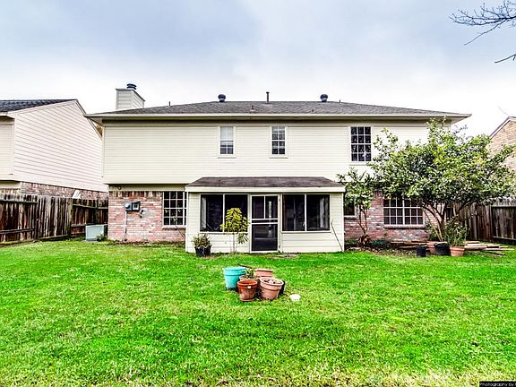 5th image of 3430 Hidden Creek Dr