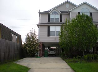 40 Brandon Hall Dr, Destrehan, LA 70047
