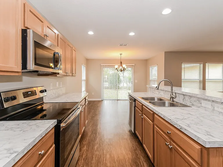 3859 Marsh Bluff Dr — Photo 7