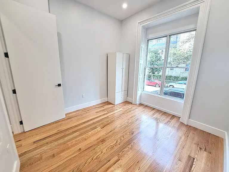 803 Willoughby Ave #1 — Photo 7