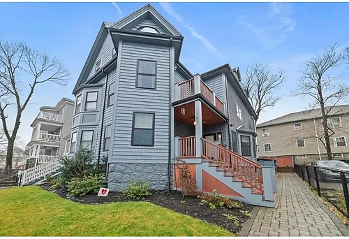 101 Rosseter St Photo 1