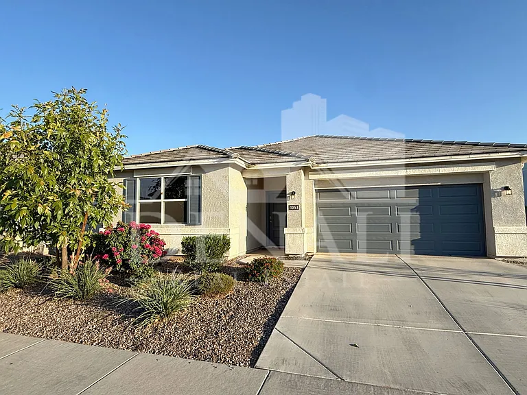 1053 E Horro Rd — Photo 2