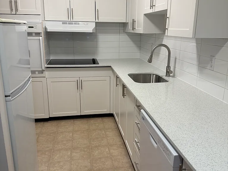 2150 W 39th Ave — Photo 4