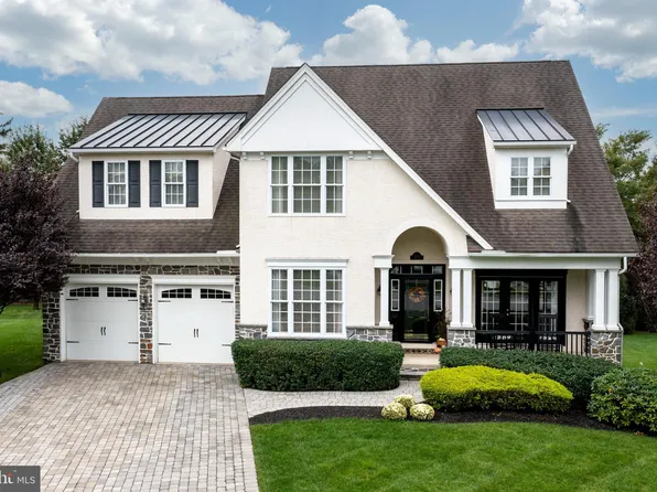 215 Caleb Dr, West Chester, PA 19382