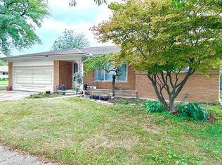 26619 Eureka Dr, Warren, MI 48091