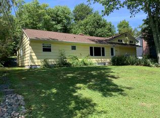 230 Lockview Rd, Fall River, NS B2T1J1