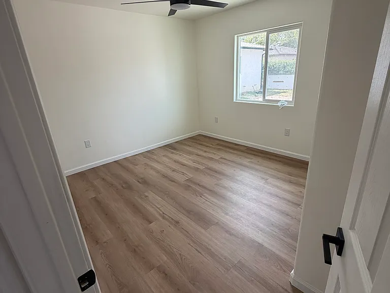 507 E Colton Ave #2 — Photo 5