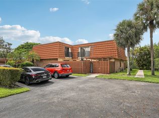 Village At Lake Pine, Fort Lauderdale, FL 33325