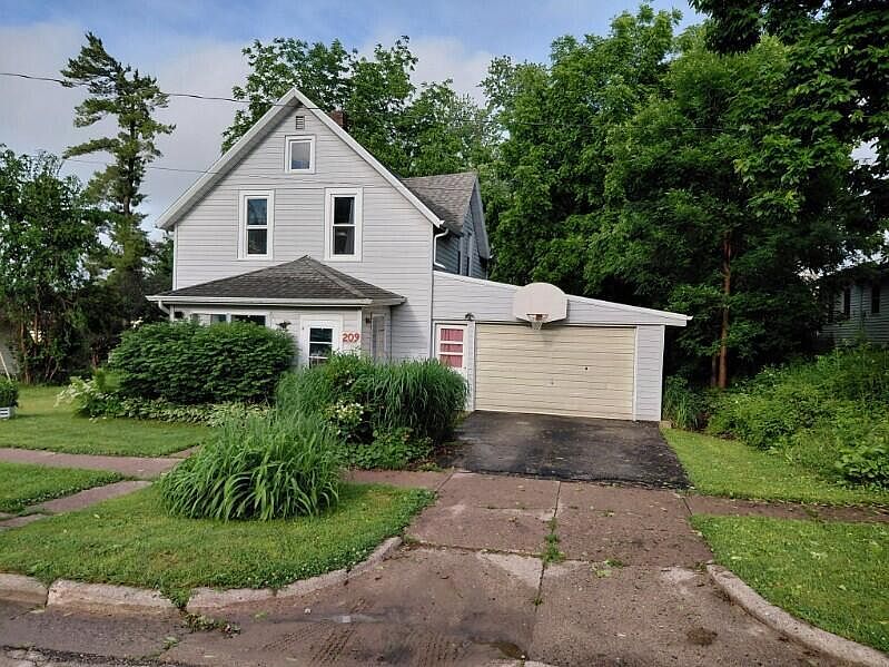 1st image of 209 N Dunlap STREET