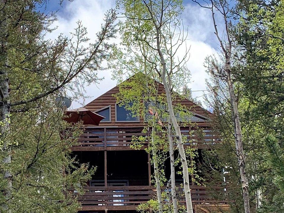 Quiet, single family home on Indian Mountain.