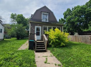 904 6th Ave NE, Austin, MN 55912