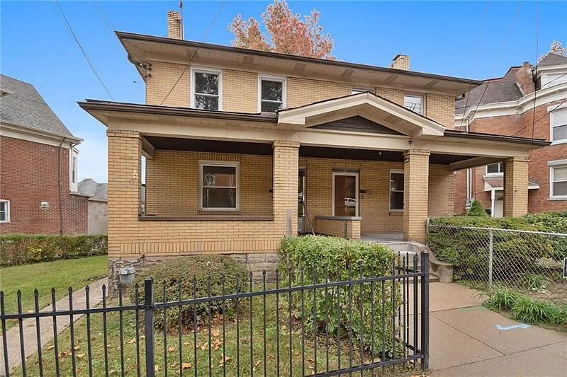 612 Chislett St photo 1