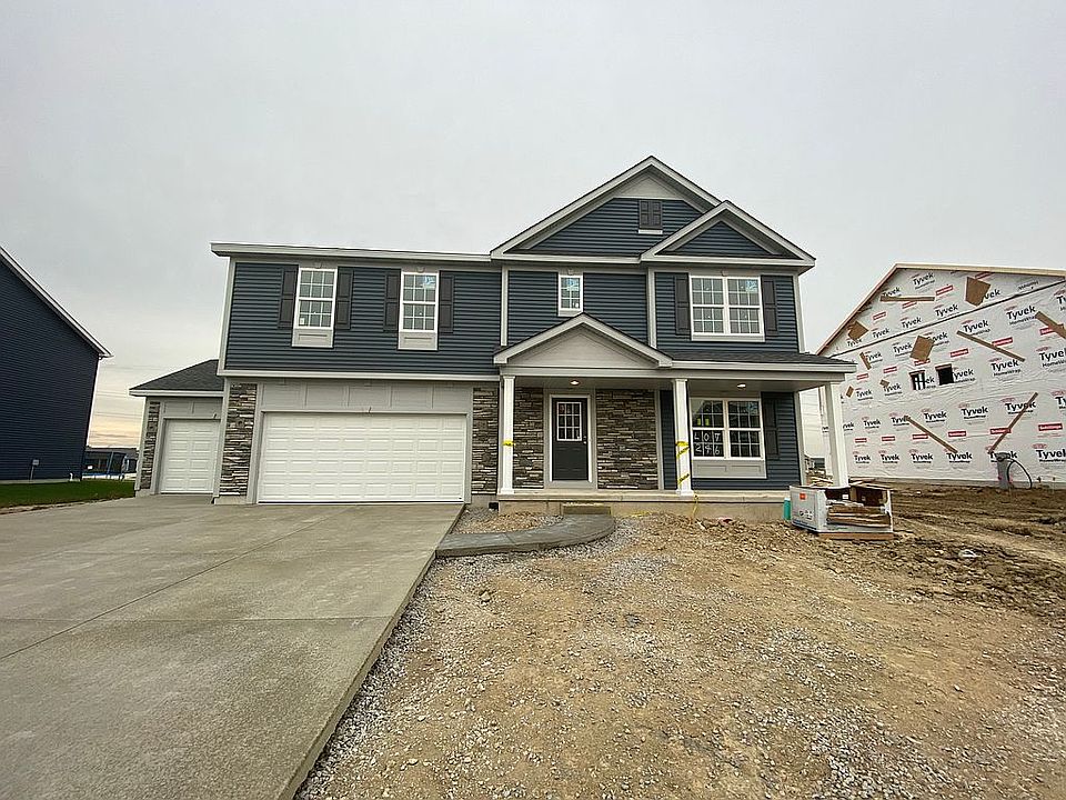 1st image of 15016 W 103rd Ln