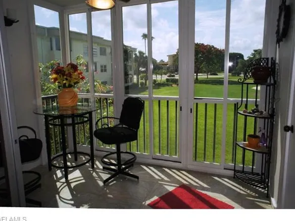 1828 Pine Valley Dr APT 214, Fort Myers, FL 33907