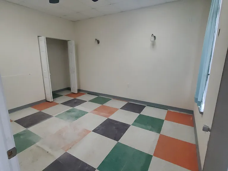 431 Water St — Photo 3
