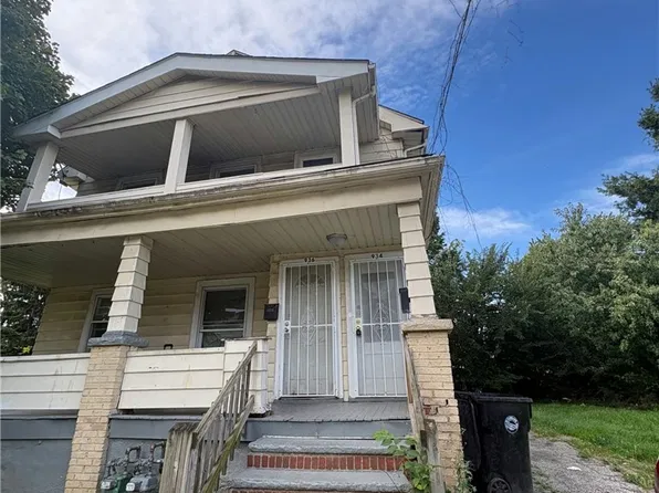 934 Alhambra Rd, Cleveland, OH 44110