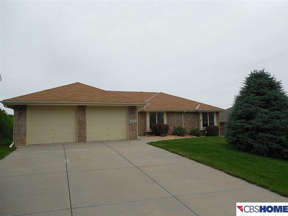 1st image of 2918 Courtney Dr