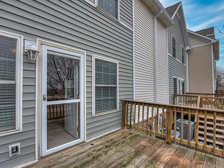 6758 S 181st Ct — Photo 24