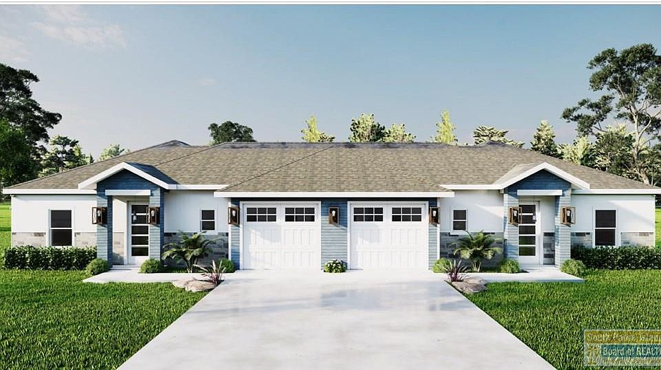 2nd image of 10 N Bay Hill Dr