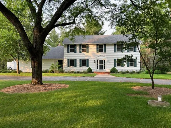 215 MAPLE BLUFF ROAD SOUTH, Stevens Point, WI 54482