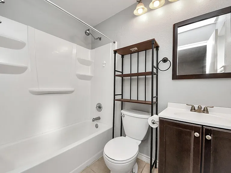 22811 Elkana Deane Ln — Photo 18