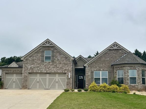 3925 Sierra Knolls Ct, Cumming, GA 30040