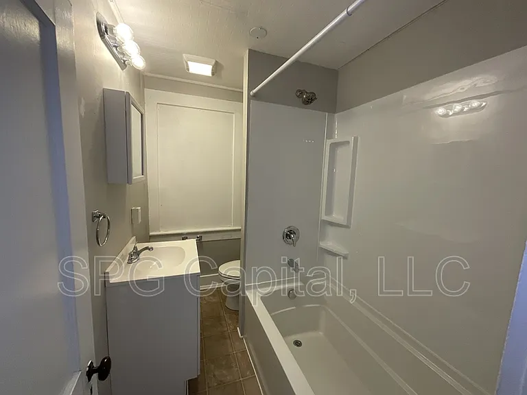 38 Philadelphia Ave — Photo 8